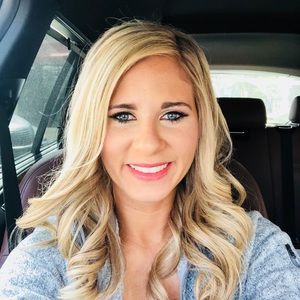 Meet your Posher, Jessica